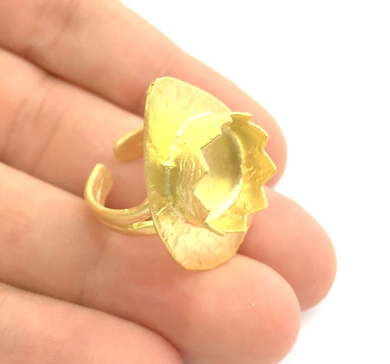 Adjustable Hammered Ring Blank, (12mm blank )  Gold Plated Brass G6082