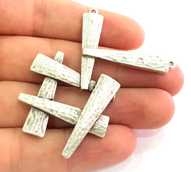 Silver Pendant Antique Silver Plated Hammered Pendants (68x44mm) Antique Silver Plated Metal  G6110