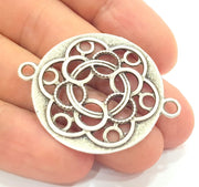 Antique Silver Plated Medallion Pendants (35mm) Antique Silver Plated Metal  G6178