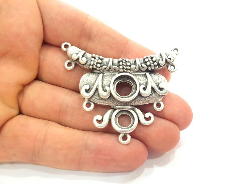 Silver Pendant Antique Silver Plated Medallion Pendants (58x46mm) Antique Silver Plated Metal  G6180