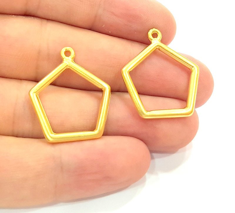 2 Gold Plated Pentagon Charm Pendants (25mm)  G6224