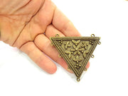 Antique Bronze Linked Pendants (69x64mm) G6246