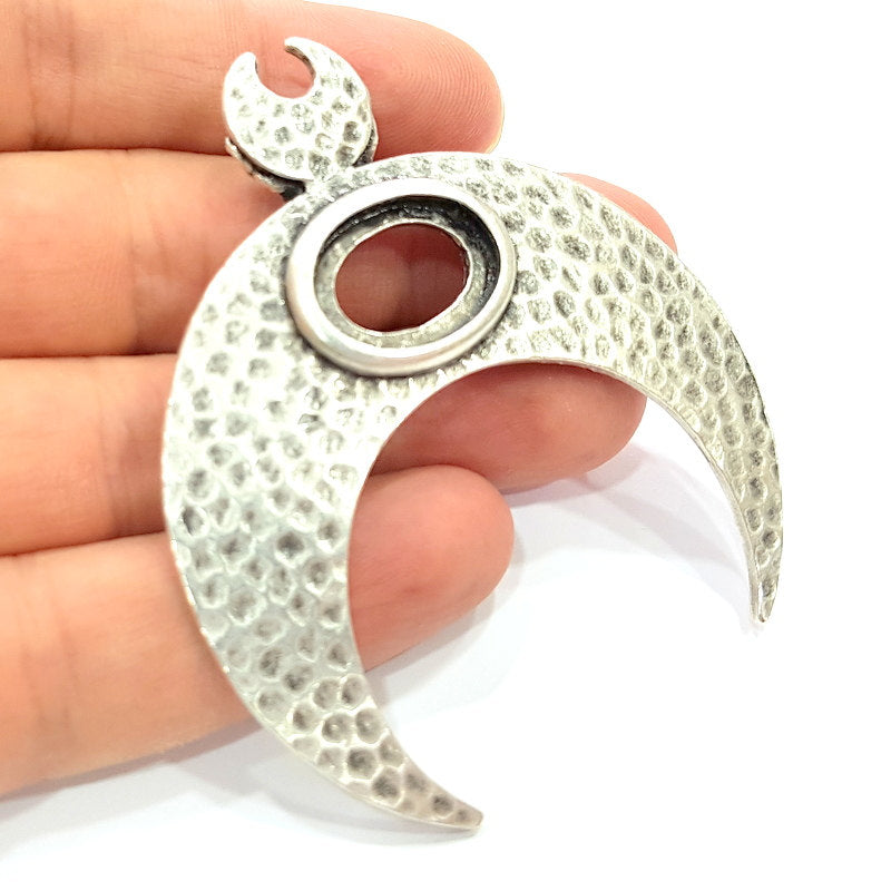 Silver Pendant Antique Silver Plated Hammered Moon Pendant Blank (70x61mm) Antique Silver Plated Metal  G6254