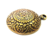 Antique Bronze Medallion Pendant (35mm) G9785