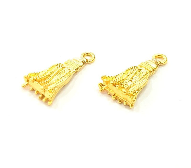 4 Pcs (22x11mm)  Tassel Charms, Gold Plated Metal G6298