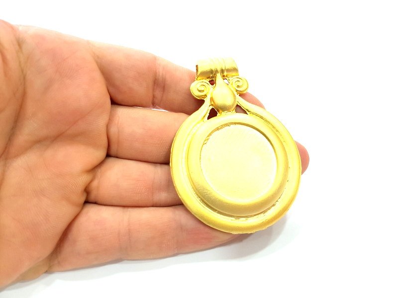 Gold Plated Medallion Pendant , Pendant Blank (70x50mm)  G6300