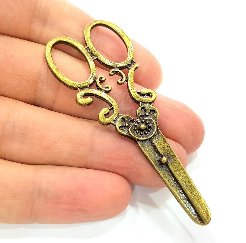 2 Scissors Pendant Antique Bronze Tone (72x29mm) G13604