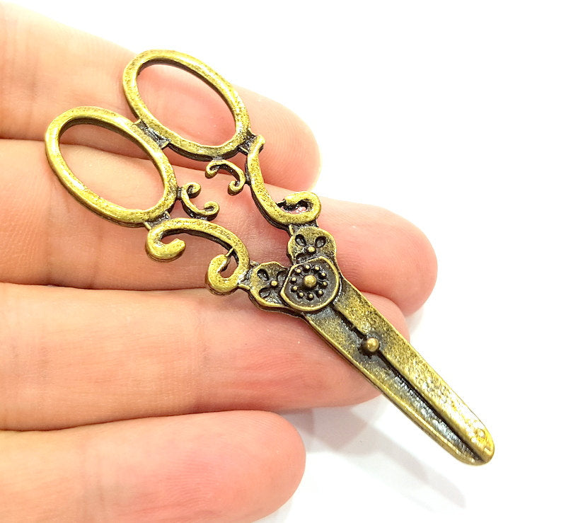 2 Scissors Pendant Antique Bronze Tone (72x29mm) G13604