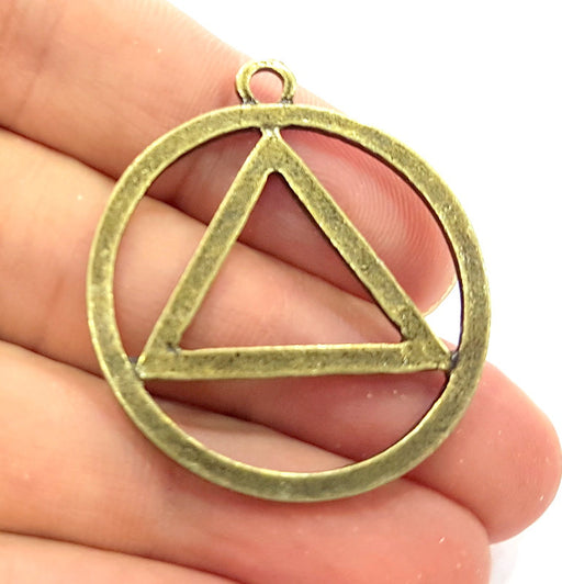 4 Antique Bronze Circle and Triangle Pendant   (37mm)  G6384