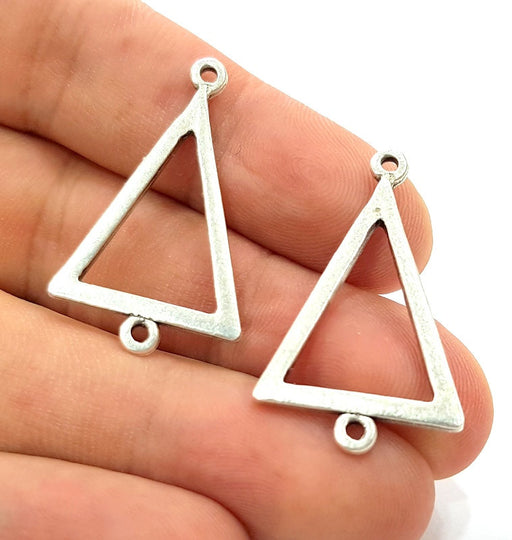 4 Pcs Antique Silver Plated Geometric Triangle Pendants (34x21mm) Antique Silver Plated Metal  G6116