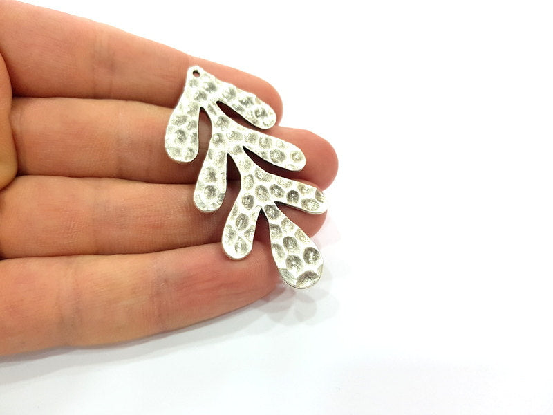 2 Silver Pendant Hammered Leaf Pendants Antique Silver Plated Pendants (60x30mm) Antique Silver Plated Metal G12141
