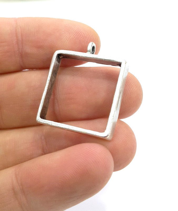 Silver Pendant Bezel Base Setting Necklace Blank Mountings Antique Silver Plated Brass (20 mm blank) G6560