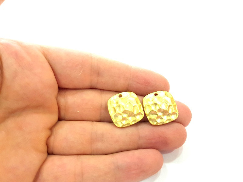 2 Pcs Gold Plated Hammered Charm Pendants (20mm)  G6226