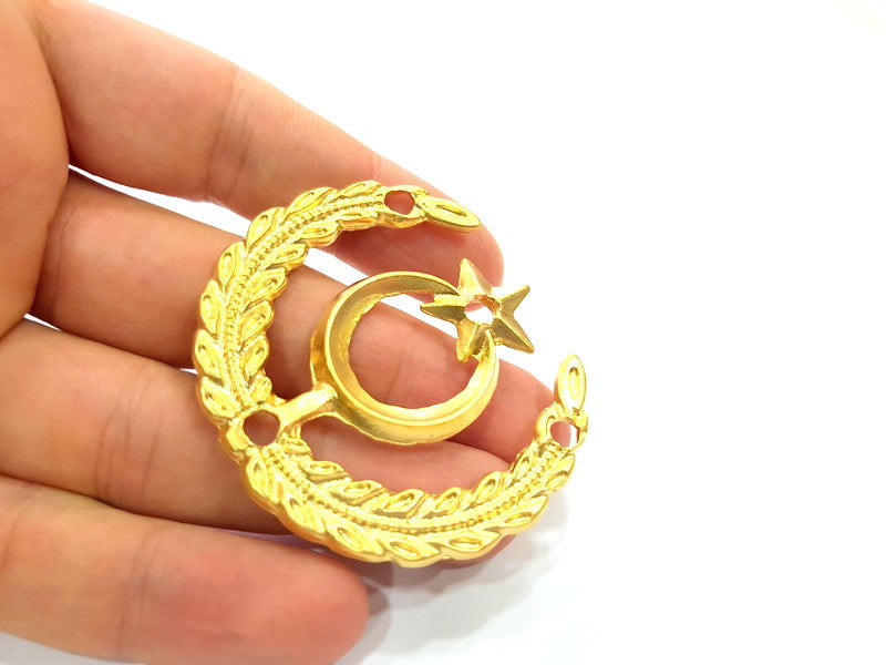 Gold Pendant Moon and Star Pendants Gold Plated Pendant (58x50mm)  G6612