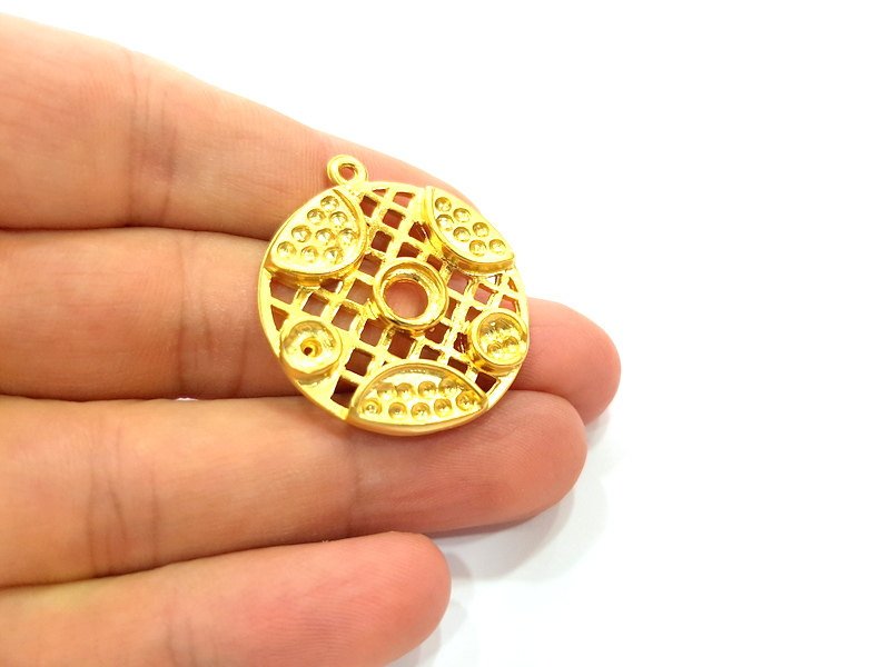 Gold Pendant Gold Plated Pendant (32mm)  G6616