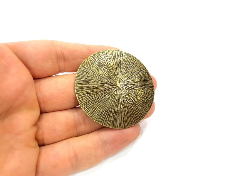 Antique Bronze  Pendant Medallion Pendant  (52mm) G6640