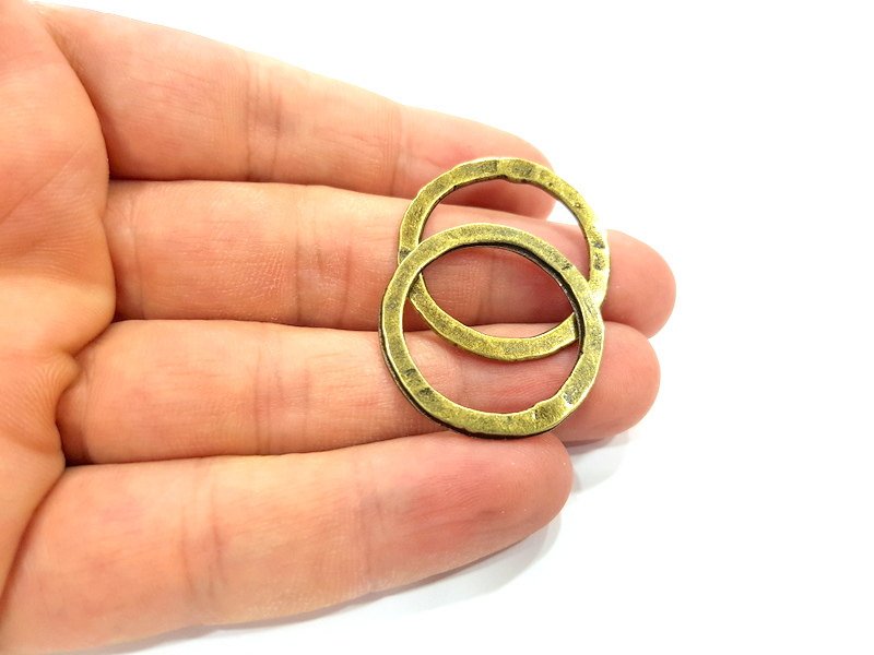 10 Antique Bronze Circle Connector Pendant (29mm) G17453