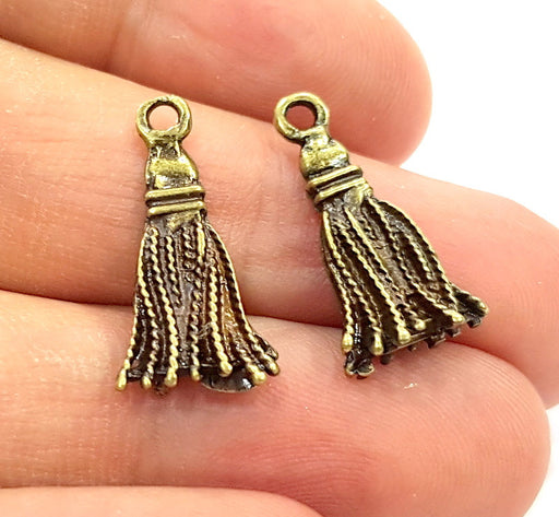 10 Antique Bronze Charms Besom Charms (22x12mm) G6662