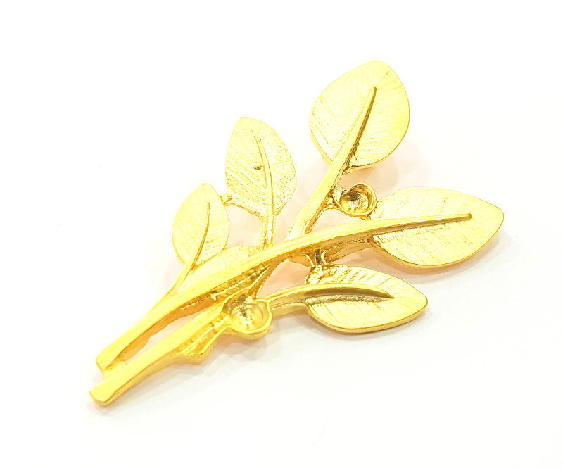 Leafy branch Pendant Gold Plated Pendants (67x38mm)  G6290