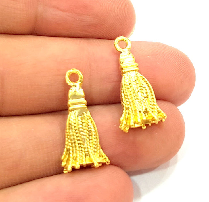 4 Pcs (22x11mm)  Tassel Charms, Gold Plated Metal G6298