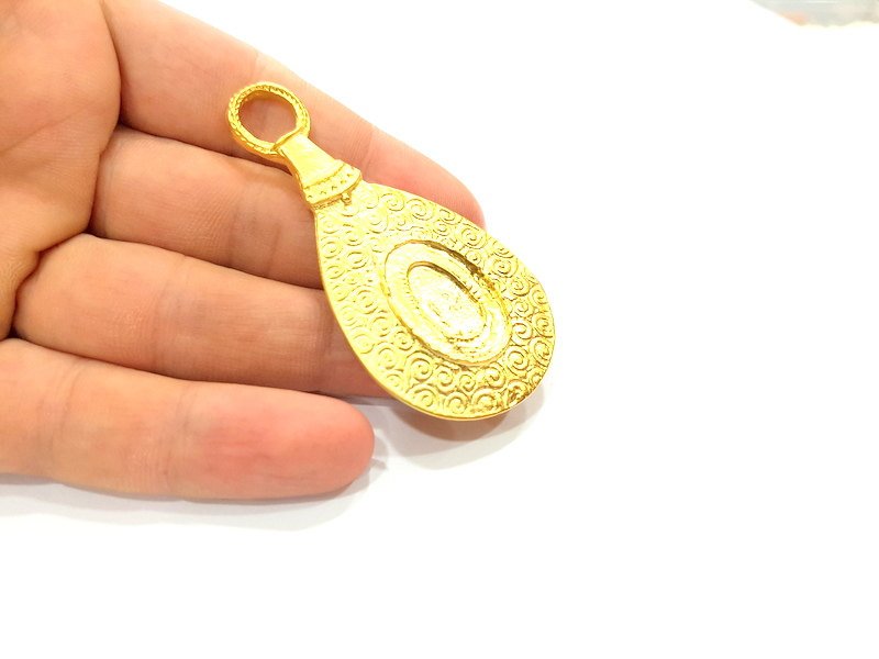 Gold Plated Medallion Pendant , Pendant Blank (71x35mm)  G6307