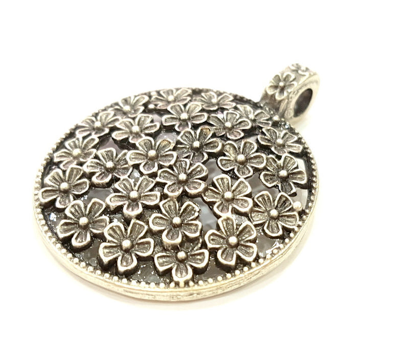 Silver Flower Pendant Antique Silver Pendants (43mm) Antique Silver Plated G8296