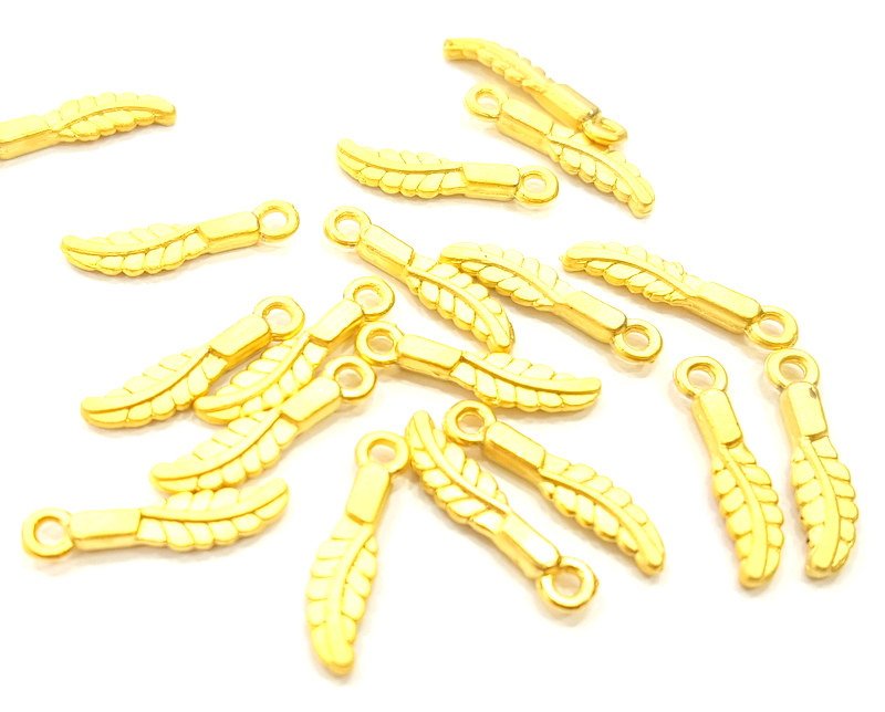 20 Gold Charms Leaf Charms Gold Plated Charms (16x4mm) G6692