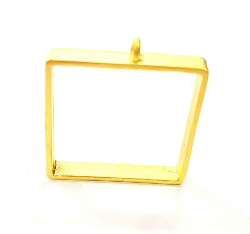 Gold Bezel Base Setting Necklace Blank Mountings Gold Plated Brass (30 mm blank) G6715