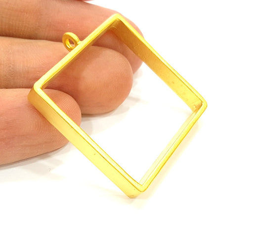 Gold Bezel Base Setting Necklace Blank Mountings Gold Plated Brass (40 mm blank) G6716