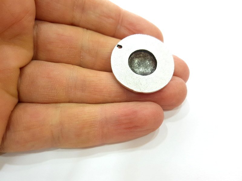 2 Silver Pendant Oxidized Silver Tribal Pendants Antique Silver Plated Pendants (29mm)  G14599