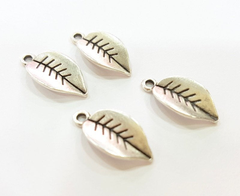 20 Silver Charms Antique Silver Plated Leaf Charms 10 Pcs  (18x9mm) G6789