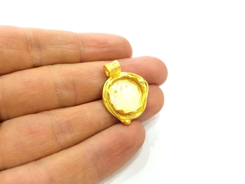 Gold Pendant Blank Base Setting Necklace Blank Mountings Gold Plated Brass (15 mm blank) G13945