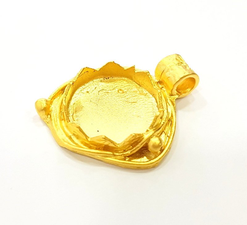 Gold Pendant Blank Base Setting Necklace Blank Mountings Gold Plated Brass (15 mm blank) G13945