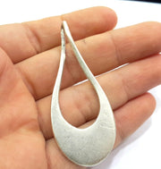 Antique Silver Pendants Tribal Pendants, Medallion Pendants (68x30mm) Antique Silver Plated Metal  G6395