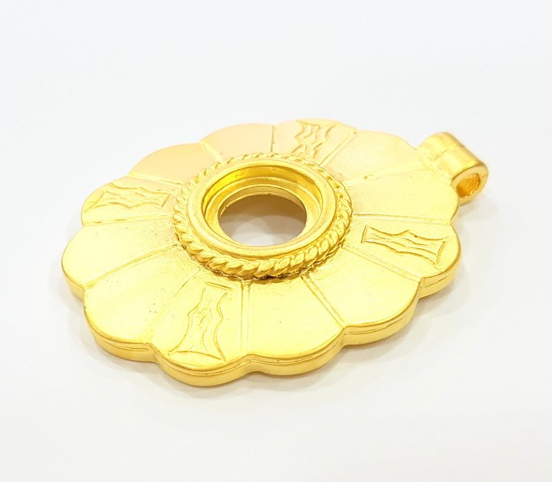 Gold Pendant Gold Plated Pendant (49x36mm)  G6853