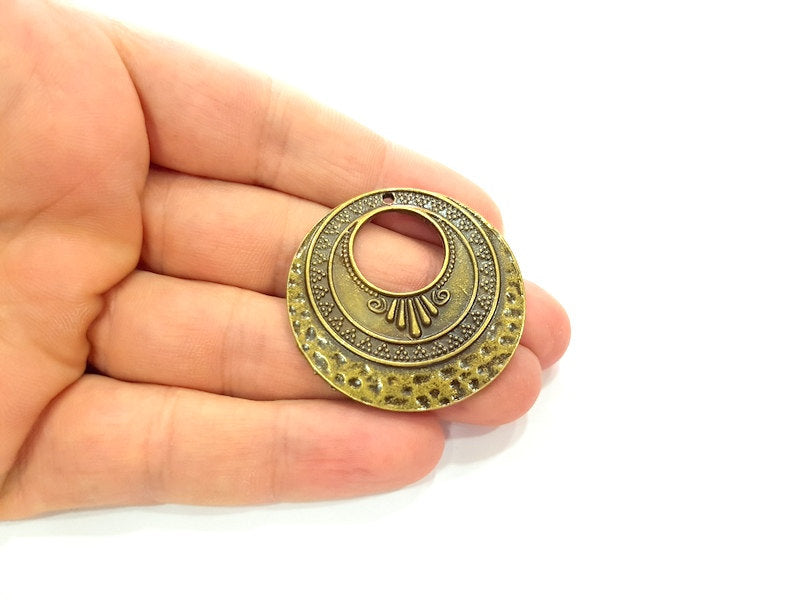2 Medallion Pendant Antique Bronze Pendant  (42mm) G6339