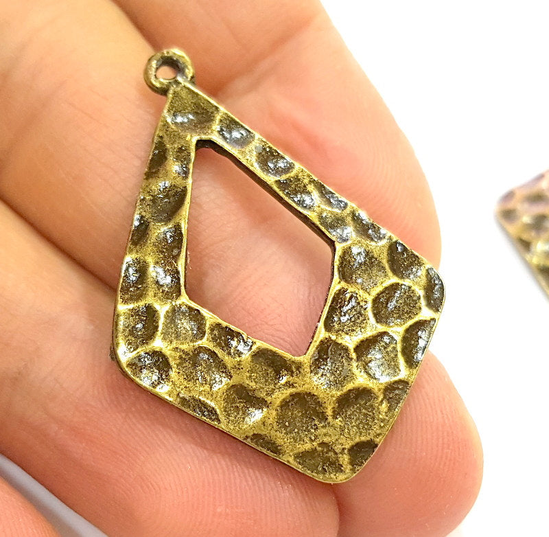 4 Antique Bronze Pendant Antique Bronze Hammered Pendant   (40x27mm) G6881