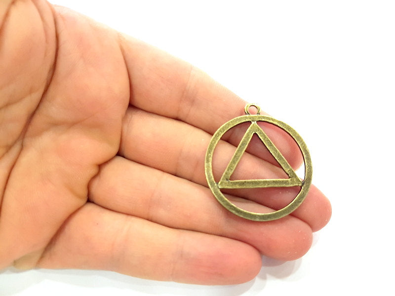 4 Antique Bronze Circle and Triangle Pendant   (37mm)  G6384