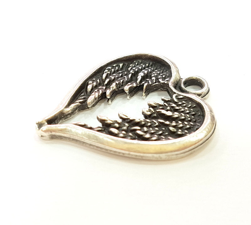 4 Silver Pendant Antique Silver Plated Heart Wings Pendants (28x22mm)  G6944