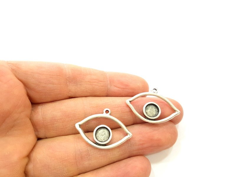 6 Silver Pendant Bezel Blank Earring Component Antique Silver Plated Blanks (7mm Blank) G7056
