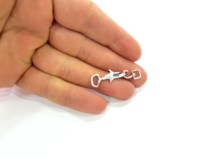 8 Antique Silver Fish Charms  8 Pcs (37x10mm) Antique Silver Plated Metal  G6419