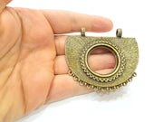 Antique Bronze Pendant Antique Bronze Medallion Pendant (71x60mm) G7144