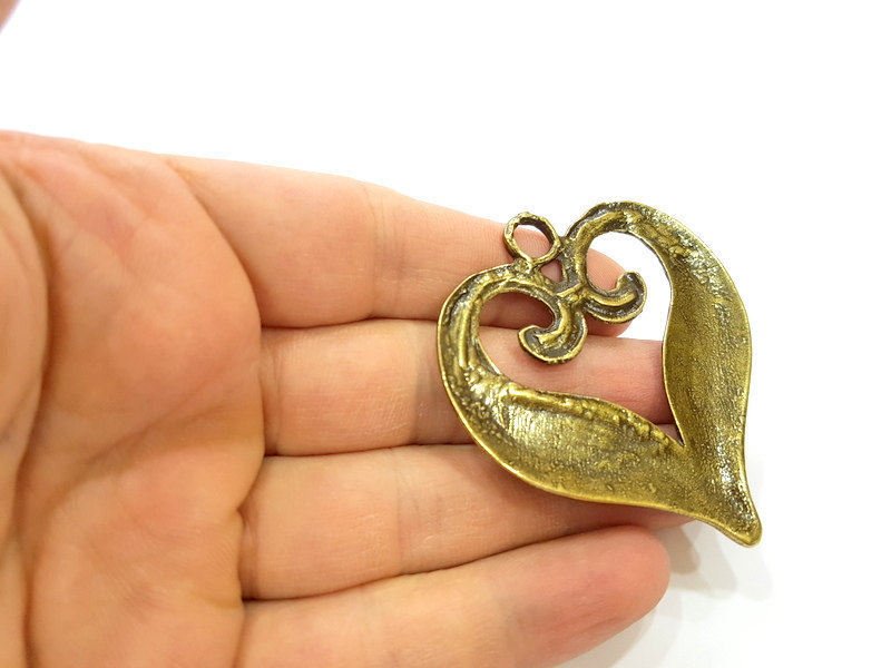 Antique Bronze Pendant Antique Bronze Heart Pendant (62x58mm) G15398