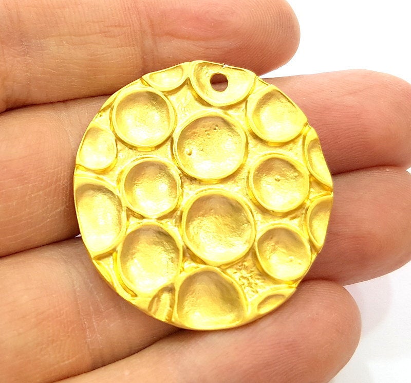 Mottled Round Charms Matt Gold Plated Charms (36mm)  G7245