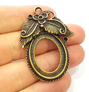 Antique Bronze Pendant Antique Bronze Medallion Pendant (50x37mm) G7252
