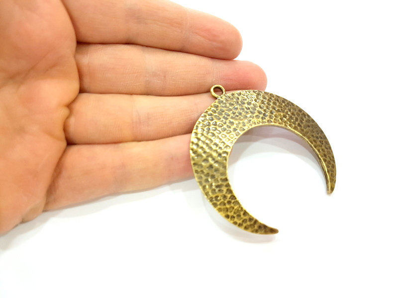 Crescent Pendant Moon Pendant Antique Bronze Hammered Pendant (60mm) G7280