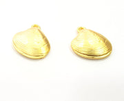2 Oyster Charms Shell Charm Mussel Charms Sea Ocean  Gold Plated Metal  (20x19mm) G6599