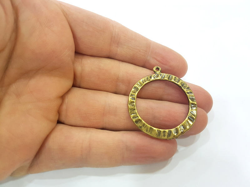 4 Antique Bronze Circle Charms Antique Bronze Plated Charms (35mm) G7360