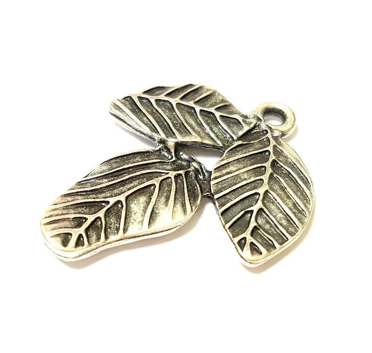 Silver Pendant Antique Silver Leaf Pendants (34x26mm) G7452