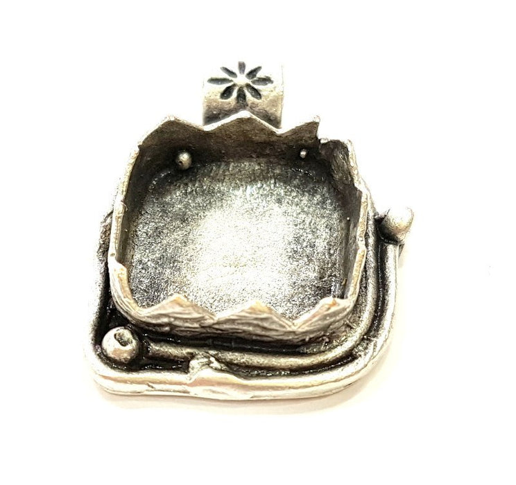 Silver Pendant Blank Bezel Base Setting Necklace Blank Mountings Antique Silver Plated Brass (15 mm blank) G6537